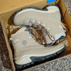 Brand New, Never Worn Women's Boots